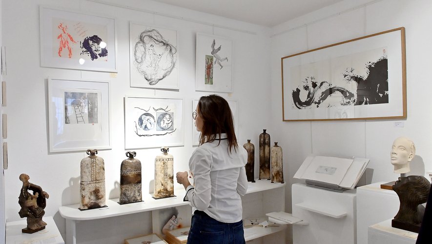 Xoxo art gallery