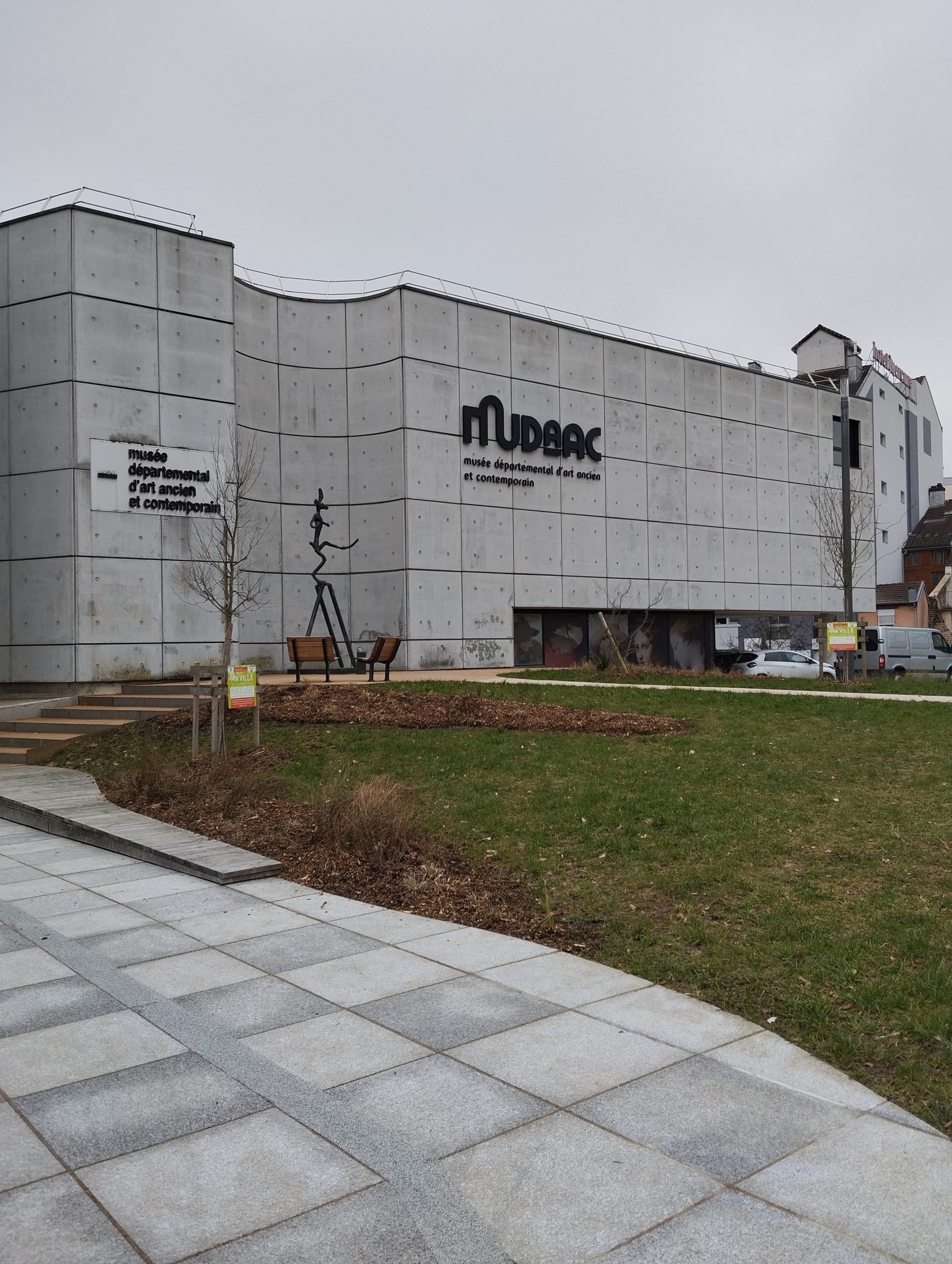 Musée départemental d'art ancien et contemporain (MUDAAC)
