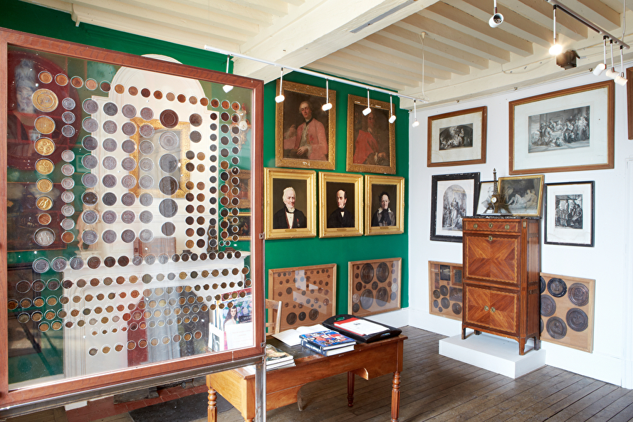 Musée des Arts Naïfs et Populaires de Noyers